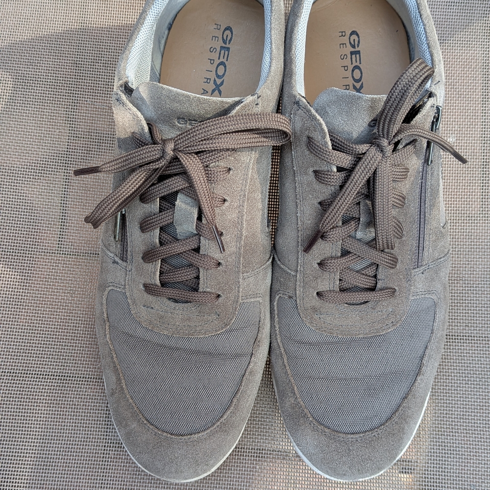 Geox Gray Sneakers with Suede Upper and Mesh Panels
